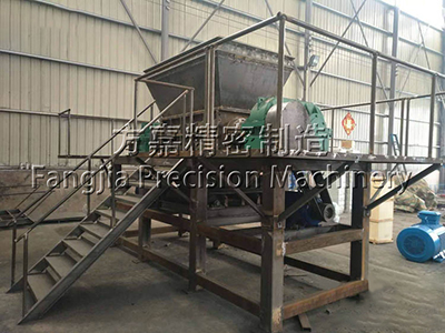 廢鋼撕碎機