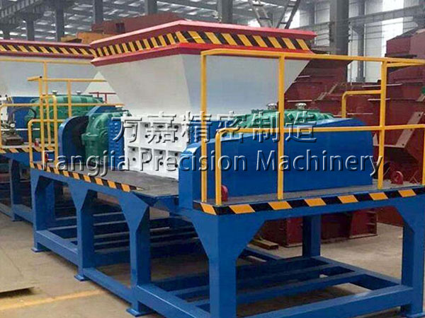 廢舊家具撕碎機